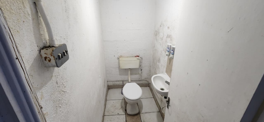 Commercial Property for Sale in Heathfield Western Cape